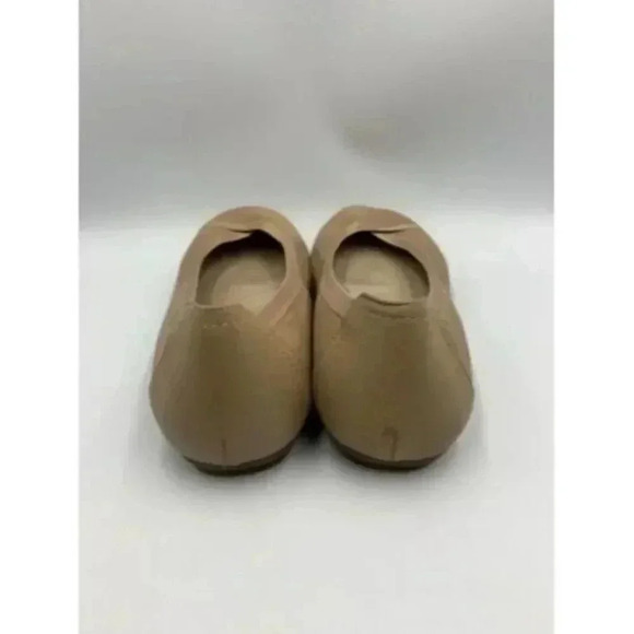 Vionic Caroll Womens 6 Ballet Flats Tan Leather Slip On Comfort Shoes - Picture 2 of 8